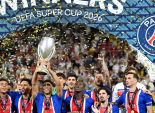 باريس يتوج بكأس السوبر الأوروبية على حساب أستون فيلا